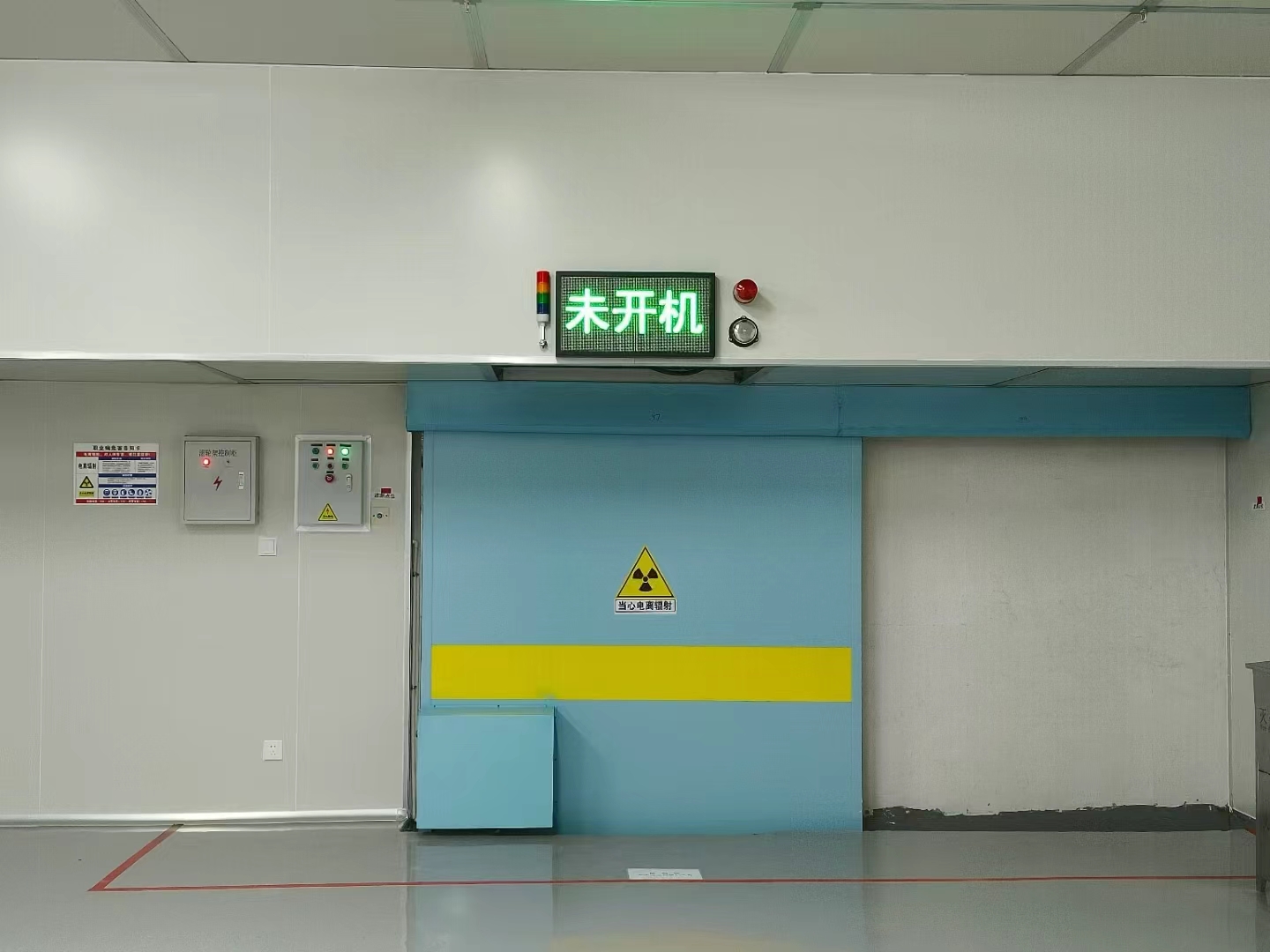 临沧铅门是什么材质